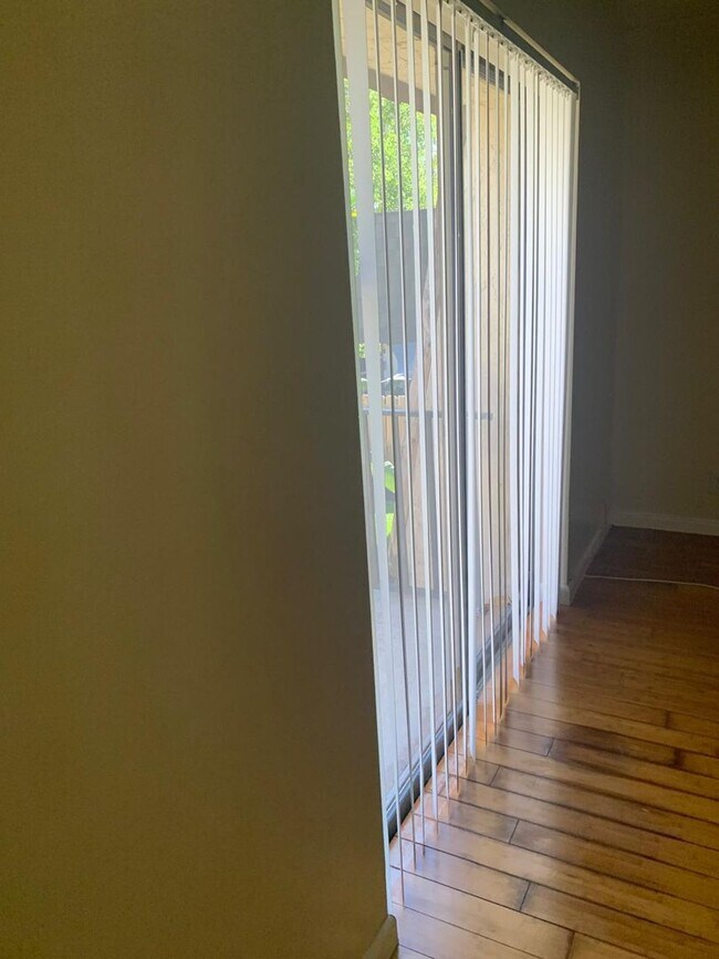 Building Photo - 1620 Forest Lakes Cir