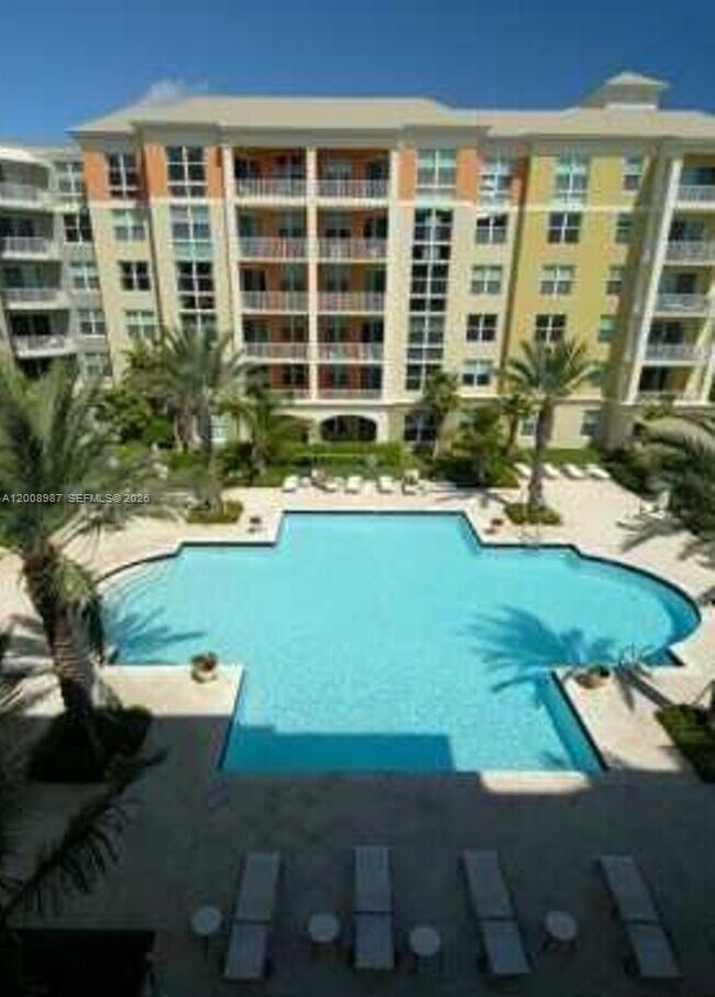 Building Photo - 804 E Windward Way