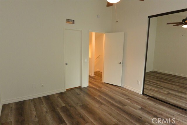 Building Photo - 27 Bentwood Ln