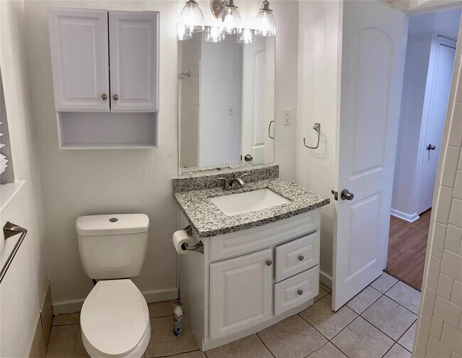 Building Photo - 3603 Murworth Dr