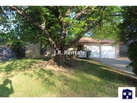 Building Photo - 1903 Wayne St