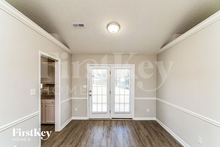 Building Photo - 2466 Shadow Valley Rd