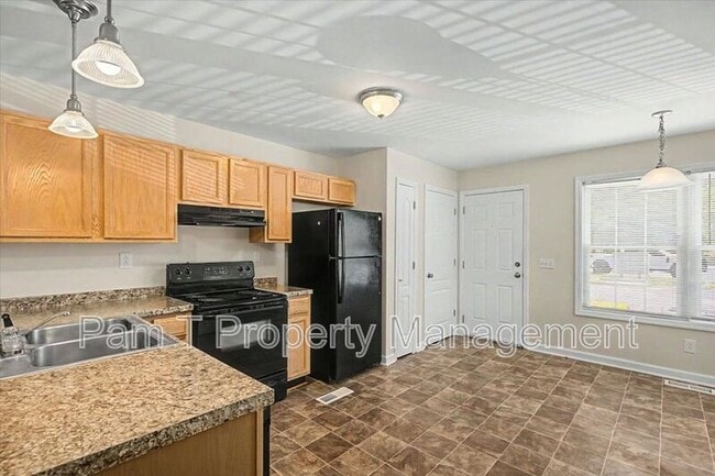 Building Photo - 1312 Dieter St