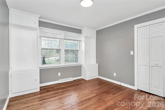 Building Photo - 8101 Kerrybrook Cir