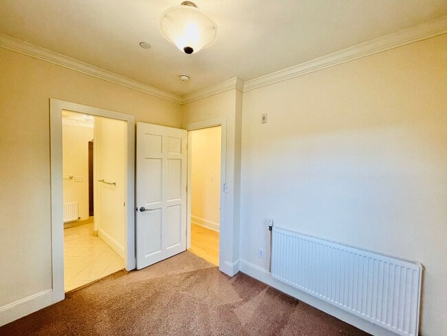 Building Photo - 1524 14th Ave S