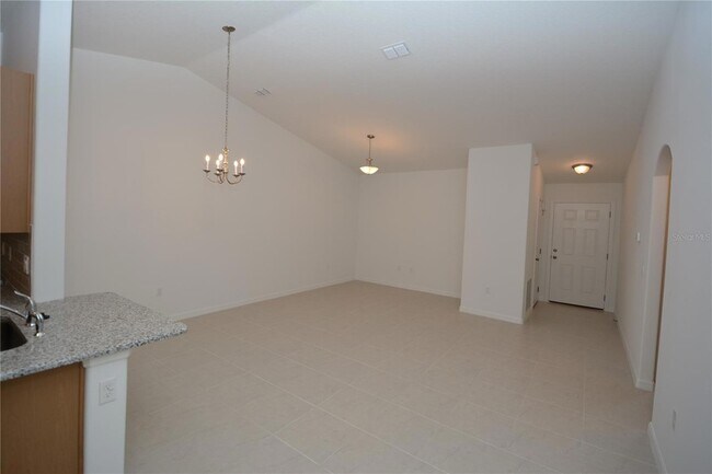 Building Photo - 31 Zoeller Ct