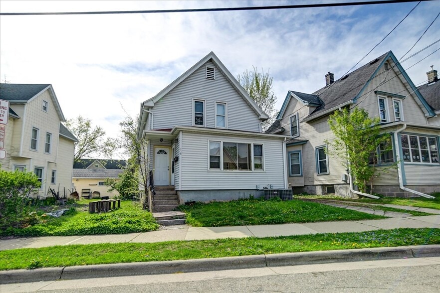 Building Photo - 205 S Fair Oaks Ave