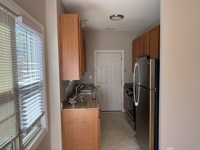 Primary Photo - 1845 N Honore St