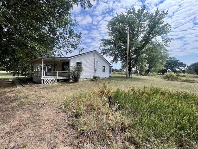 Building Photo - 24460 S 200 Rd