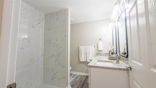 Building Photo - 13572 SE 102nd Ct