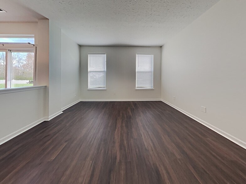 Building Photo - 1693 Copeland Farms Dr