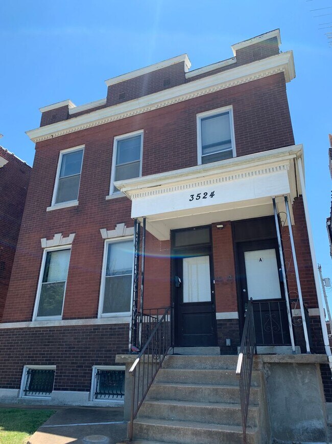 Building Photo - 3524 Juniata St
