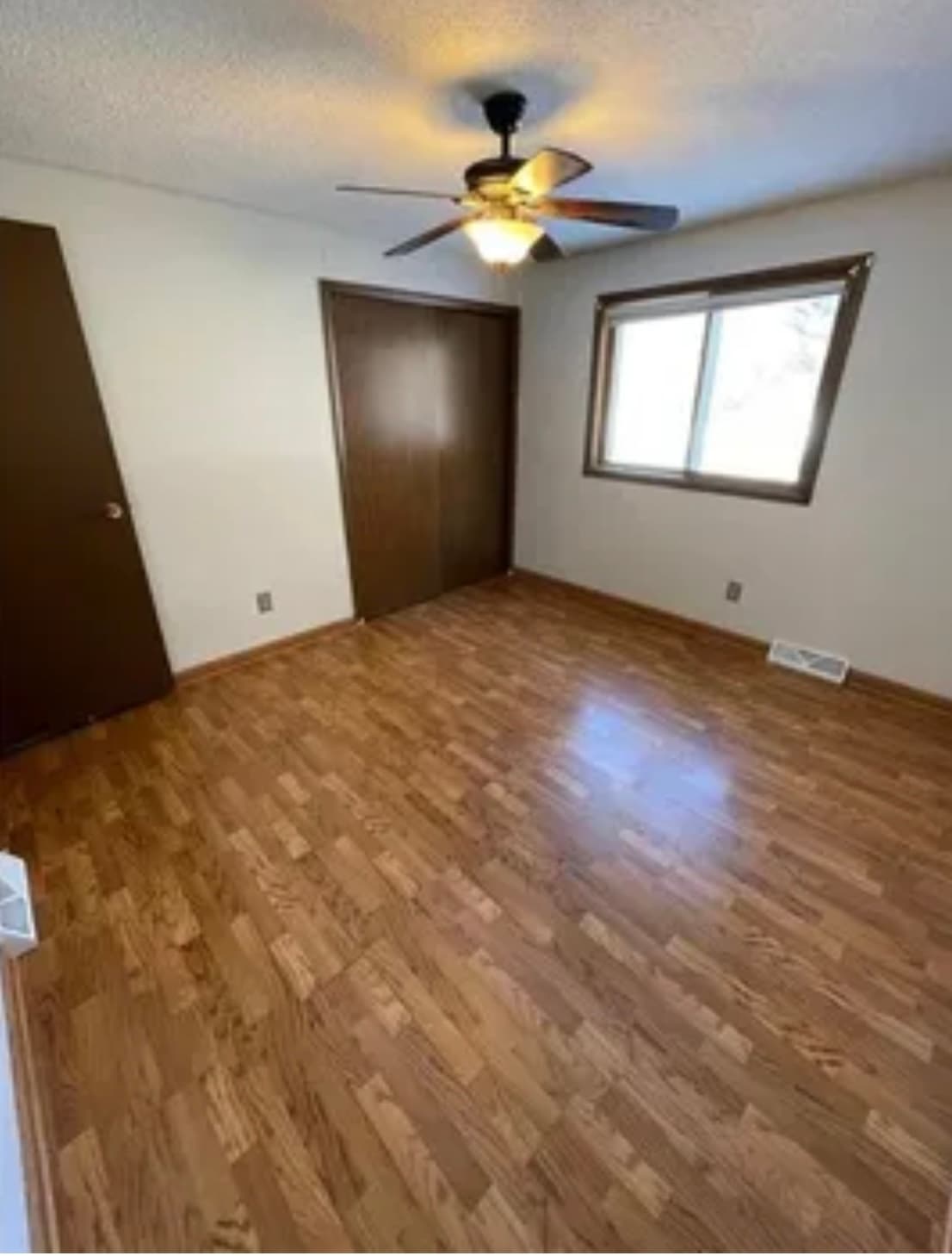 Building Photo - 1105 Minnesota St