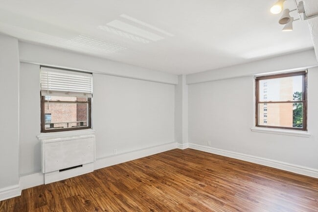 Building Photo - 8800 JFK Blvd E