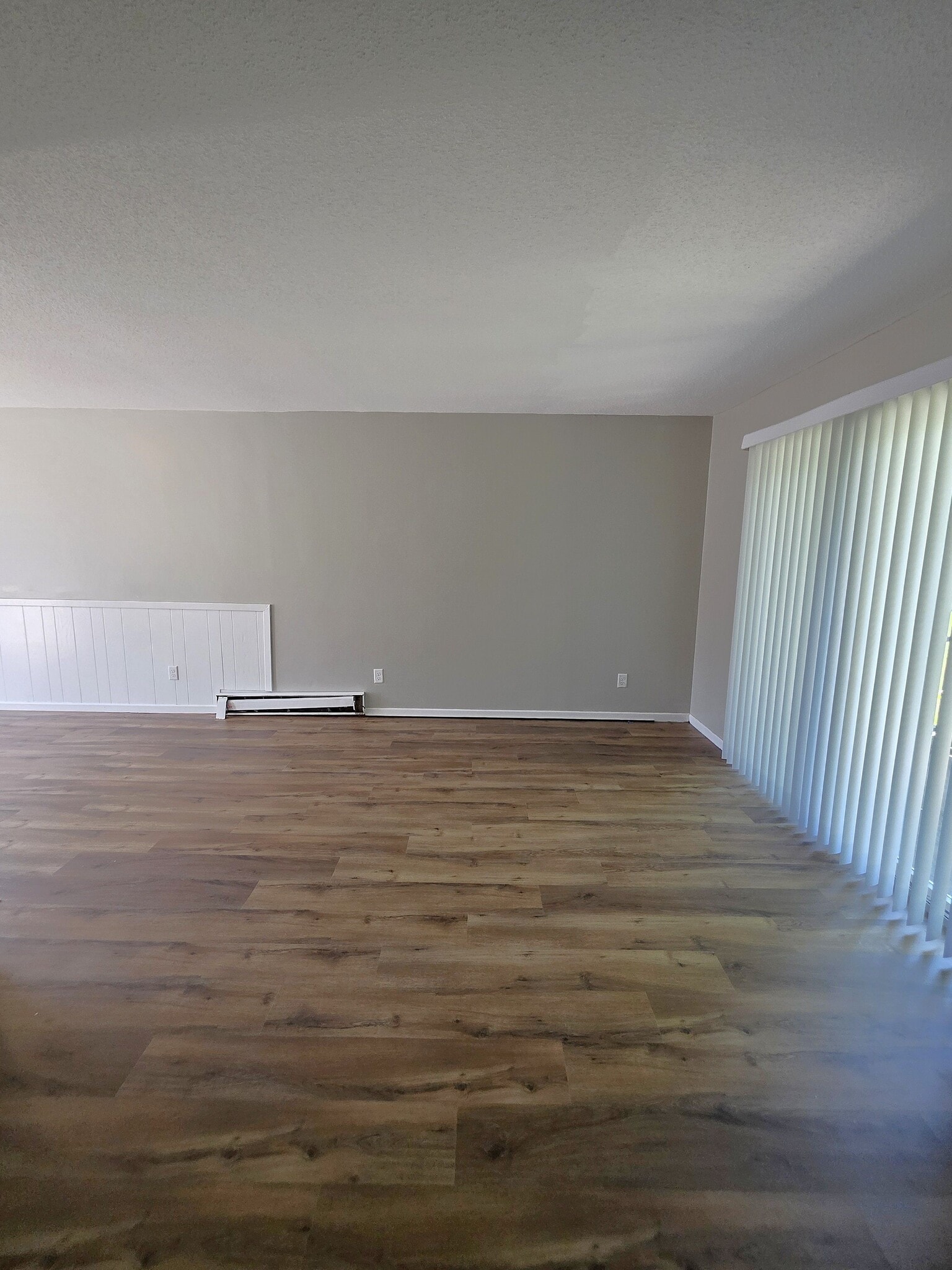 Building Photo - 333 Odanah Ave