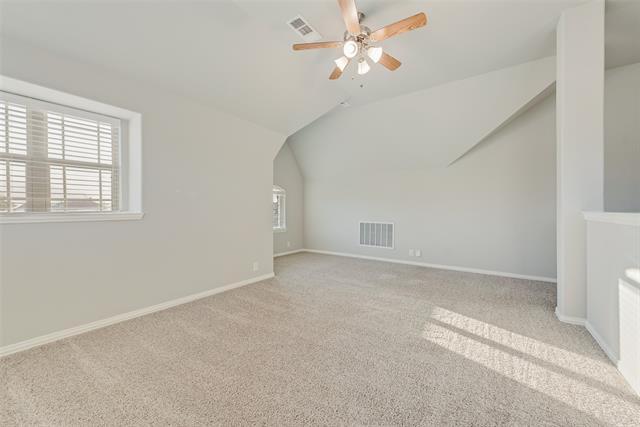 Building Photo - 500 Lakeview Dr