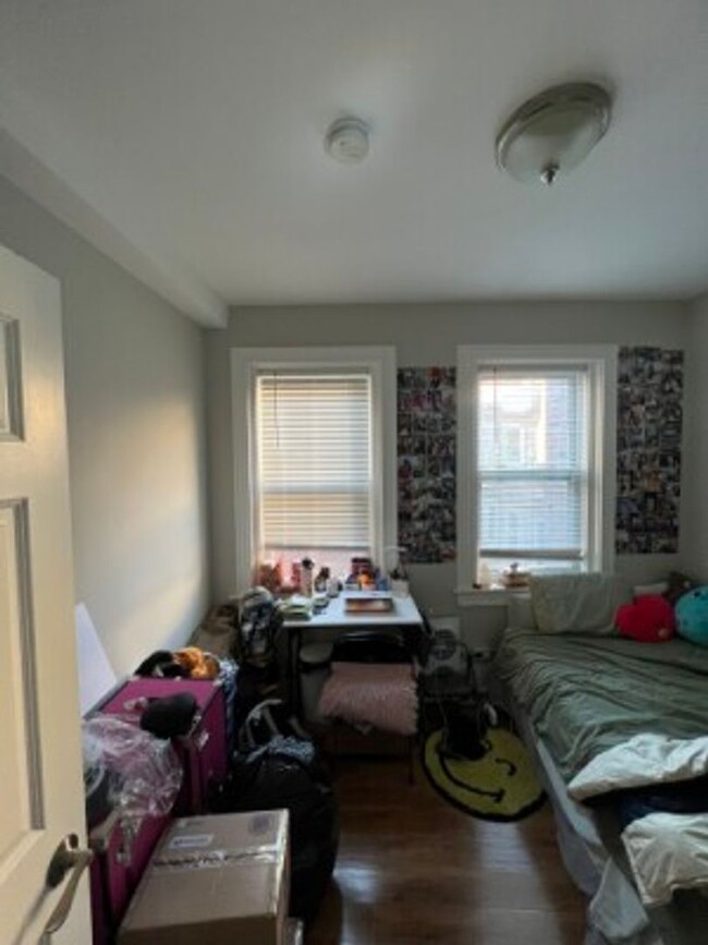 Building Photo - 2 Bedroom apartment - North End - 6/1