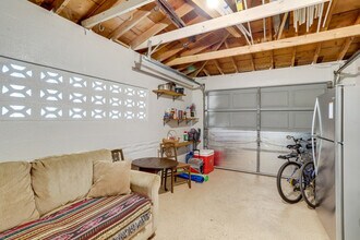 Building Photo - 12 S Arcturas Ave