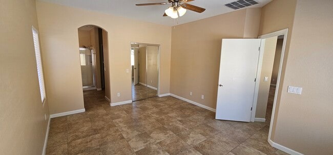 Building Photo - 28057 N Quartz Dr