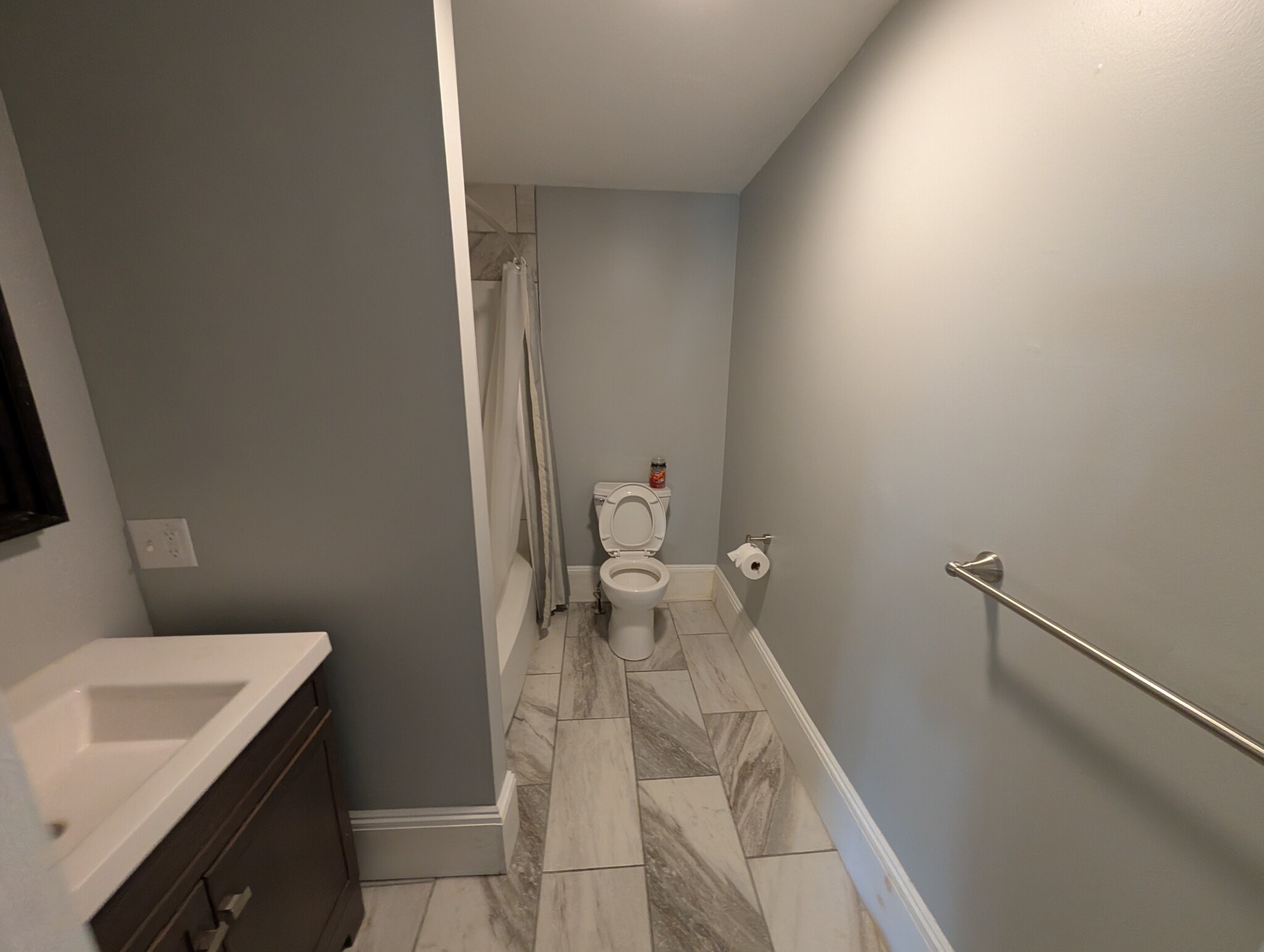 Bathroom 1 - 897 Union St