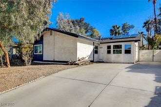 Building Photo - 6223 W Foothill Blvd