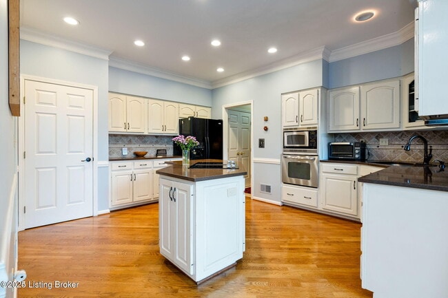 Building Photo - 2903 Windward Ct