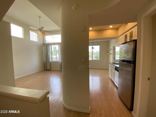 Building Photo - 3633 N 3rd Ave