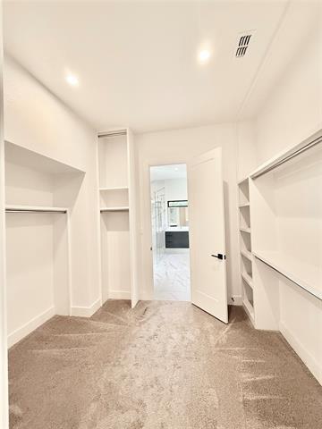 Building Photo - 4260 Rosewood Ave