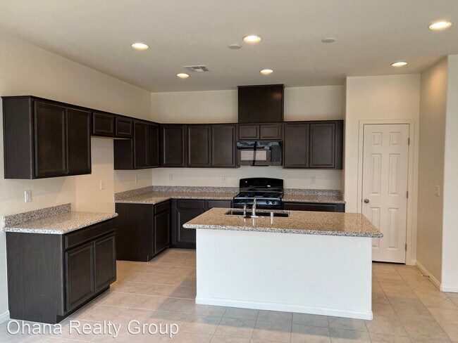 Building Photo - 4 br, 2.5 bath House - 10072 Spelter Street
