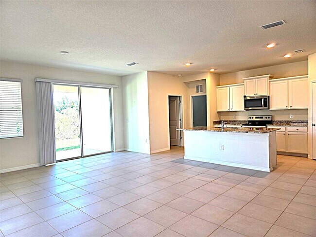 Building Photo - 3908 Mossy Limb Ct