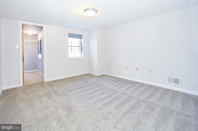 Building Photo - 762 Carroll St