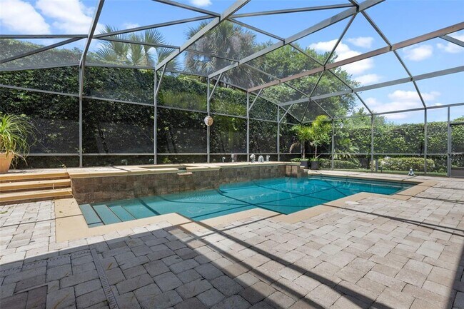 Building Photo - 2256 Kettle Dr