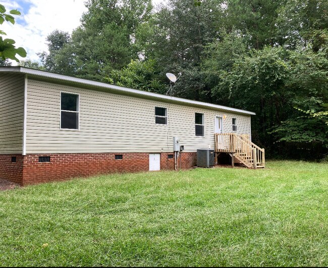 Building Photo - 408 Marlena Ave