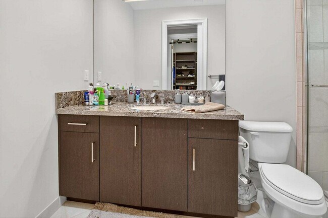 Building Photo - 16892 Strasbourg Ln