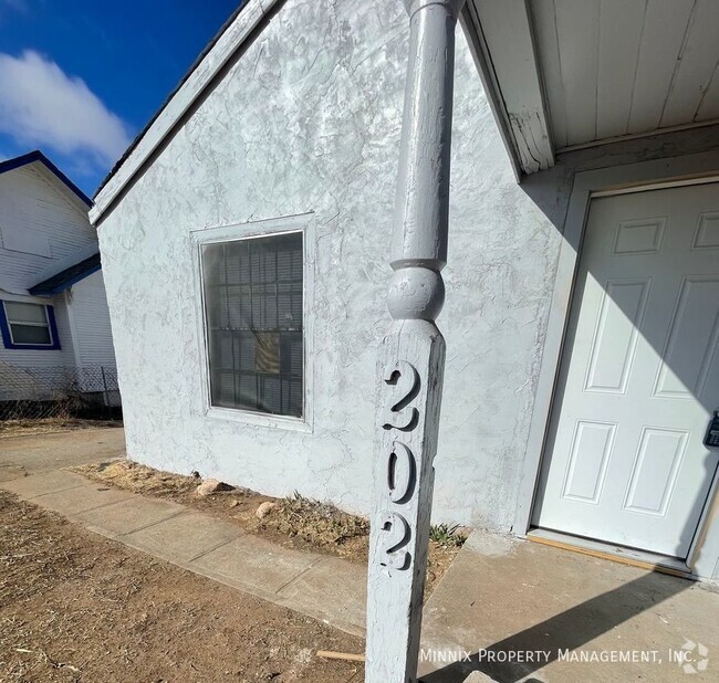 Building Photo - 202 S Virginia St