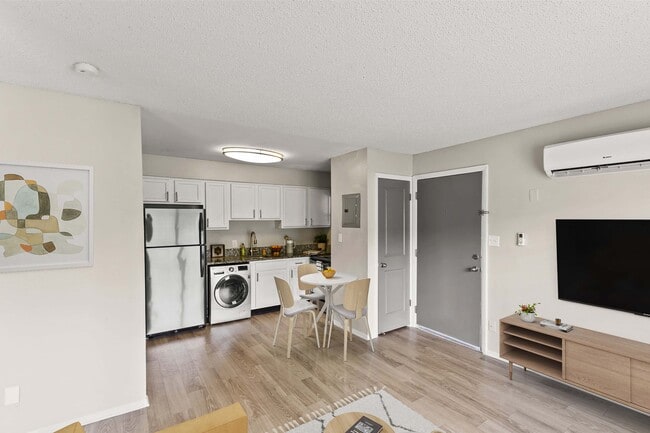 Interior Photo - Celano