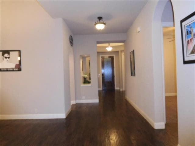 Building Photo - 961 Crystal Falls Dr