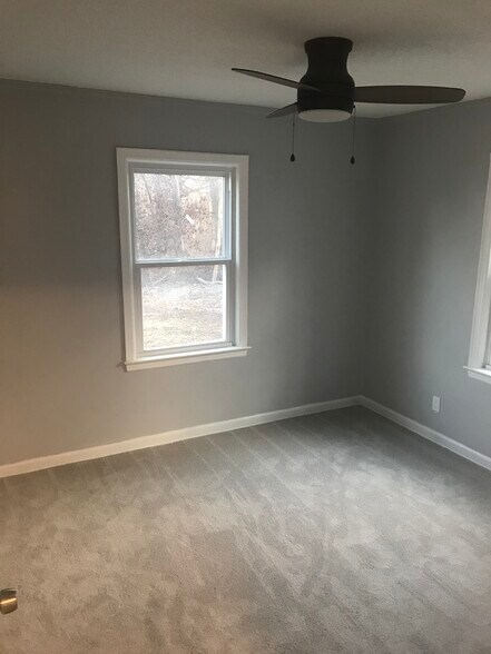 Building Photo - 2912 S 23rd St