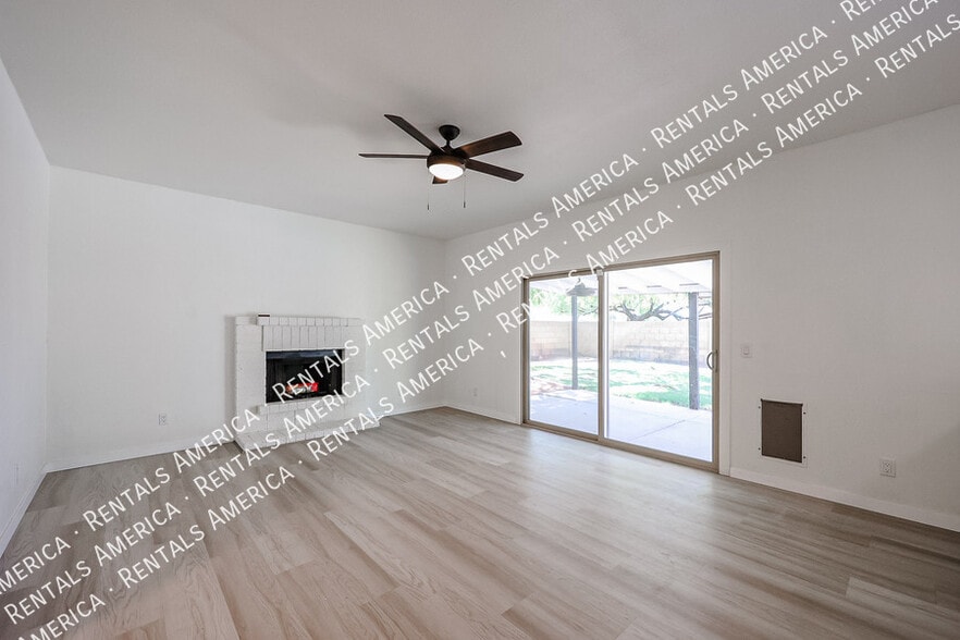 Building Photo - 4611 W Milky Way