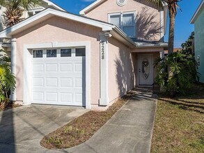 Building Photo - 2 Bedroom 1.5 Bath Near Navy Base