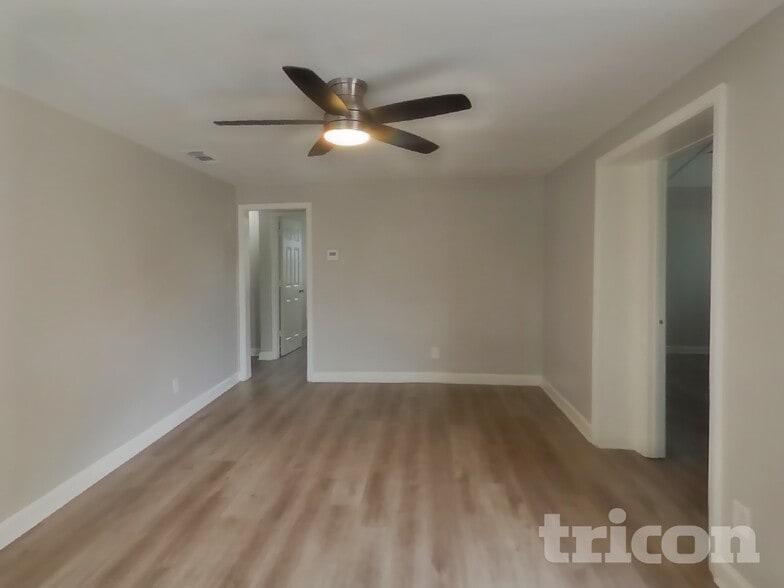 Building Photo - 5807 Ricker Rd