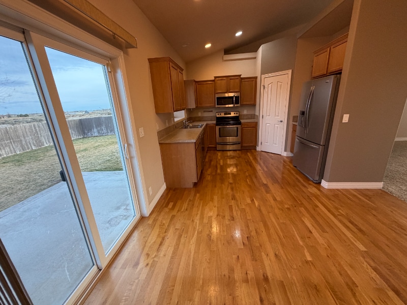 Building Photo - 1820 SW Silverstone Ave