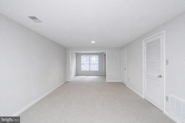 Building Photo - 3940 Kathryn Jean Ct