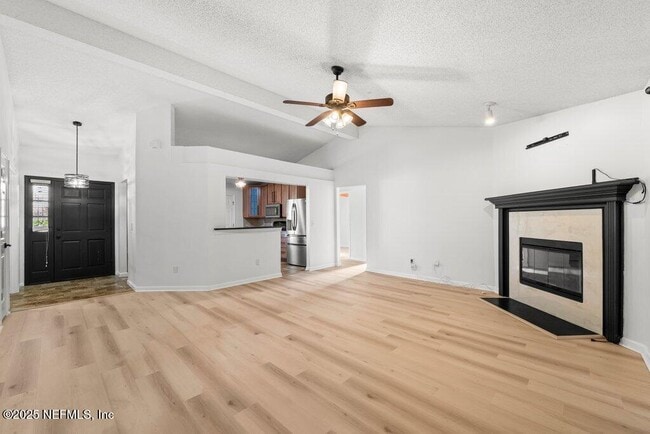 Building Photo - 11434 Wandering Pines Ln