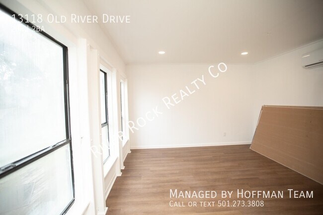 Building Photo - 13118 Old River Dr