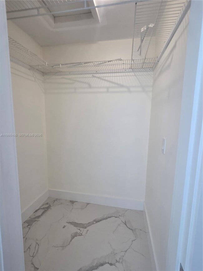 Building Photo - 443 NW 23rd Pl