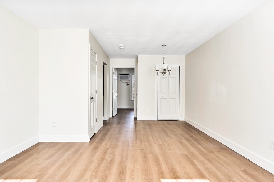 Primary Photo - Heritage Green Apartments