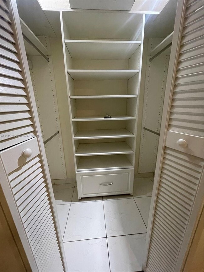 Building Photo - 7001 W 35th Ave