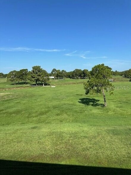 Building Photo - 13827 Fairway Island Dr