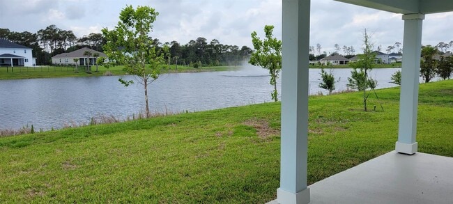 Building Photo - 214 Santos Ln